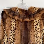 Classy Faux Fur Cheetah Print Jacket/Vest size Large Photo 4