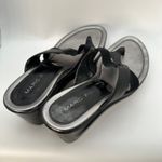 Marc Fisher Marc‎ Fisher Thong Wedge Sandals Black Leather Elastic Size 9.5M Women's Photo 3