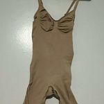 SKIMS NWOT Seamless Sculpt Mid‑Thigh Bodysuit – Desert Size XL, Adjustable Straps Photo 3