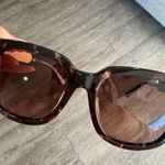 MCM SALE🔥 Modified rectangle sunglasses ✨ Photo 3