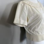 Peck & Peck Vintage  Fifth Ave Blouse Ivory Lace Trim Short Sleeve Top Romantic Photo 5