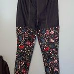 Cinq à Sept  Eva Marie Denim Pants with Floral Embroidery Size 4 Photo 9