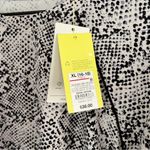 All In Motion  Rash Guard L5 Photo 3