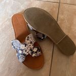 Target Sandels Photo 1