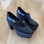 Stella McCartney  - Chunky Lug Sole Platform Clogs in Black Photo 0