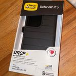 OtterBox S21 Ultra Case with Clip Holster Photo 0