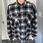 Black & White Plaid Flannel Shacket Heavy Weight Shirt Size 16 Photo 0