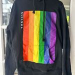 The 1975 Rock Band Concert‎ Tour Black Sweater with Rainbow Design Size M Photo 0
