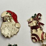 Santa Claus, Holly Wreath, Stocking Christmas Brooch Pin Lot Of 5 Gold Tone Photo 8