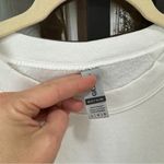 Bad Bunny heart embroidered crewneck sweatshirt pullover un verano sin ti tour Red Size L Photo 4