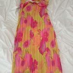 Pretty Little Thing  Dress Photo 1