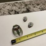 Handmade Hand Crafted Pin Brooch & Non Pierced Screw On Earrings Set Green /Red Photo 9