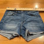 American Eagle  outfitters super stretch hi-rise shortie jeans size 6. Photo 4