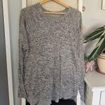 Hollister Grey Pullover Sweater โ Size Large, Soft Knit Essential Photo 0