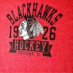 CHICAGO BLACKHAWKS Hockey long sleeve red tee t Photo 1
