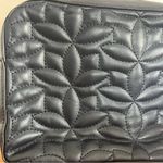 Draper James ‎ RSVP Quilted Crossbody Purse Bag Navy Blue With Gold Hardware Photo 3