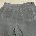 Gloria Vanderbilt Gray corduroy size 12 missy Pants Photo 7