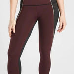 Athleta Women's Velocity Colorblock Stash Pocket Capri Legging Pants Sz XS Black Photo 0