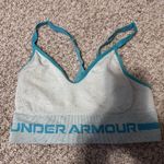 Under Armour  Bra Photo 0
