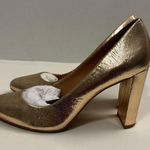 Vince Camuto  VC-DESIMMY Pump in Metallic Gold Size 10M Photo 1