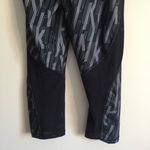 Nike Graphic Print Grey Black HyperCool High Waisted Athletic Workout Leggings Photo 8