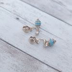 Vintage Clip On Earrings Dainty Light Blue & Gold Tone Dangle Photo 4