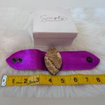 Pink leather bracelet with a gold druzy geode stone Photo 3