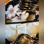 Rip Curl Women's Playa Bella Shorts - Like new! Photo 2