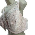 Playtex  Secrets Lace Slimming Full Coverage Pale Peach Bra Style 4728 44D Photo 1