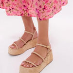 Larroude Gio flatform embroidered Sandals size 6.5 new w original box, dust bags Tan Photo 0