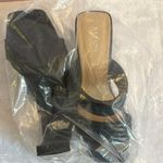 Alfani NWOT  Leather Block Heel Size 8.5M Photo 5