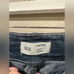 Buckle BKE Payton Mid Rise Ankle Skinny Photo 4