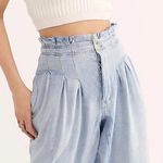 Free People Mover & Shaker Pleated Slouchy 80s Denim Harem Jeans – Sz 2 Photo 1