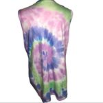 Nwot! Super cute tie dyed sleeveless knotted top! Green Size M Photo 3