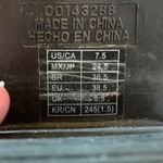 Forever 21 Tan Booties Photo 4