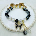 Gradient Black Beaded w/ Sparkly Bow Charm Bracelet Photo 4