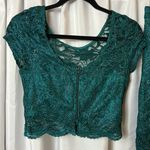 Xtraordinary  Set Green Lace Crop Top with Midi Skirt Formal Party Holiday Size 9 Photo 4
