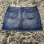 Old Navy  Denim Skirt‎ Women 20 Distressed Raw Hem Medium Wash Boho Coquette Photo 9