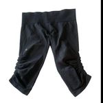 Lululemon In the Flow Capri legging ruched Photo 2