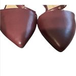 Apt. 9  Defined Comfort Womens Flats Wine Colored Strappy Dress Shoe Sz 5.5M Photo 1