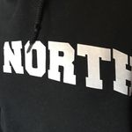 Gildan UNISEX Hooded ‘UP NORTH’ Sweatshirt Photo 5