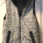 Thread and Supply Reversible Vest  Photo 0