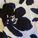 Simply Vera, Vera Wang Simply Vera Vera Wang size 6 white black navy back zipper front pockets Photo 5