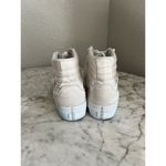 Vans  Womens Fillmore High Top Sneaker Shoes Size 6.5 Satin Floral Embroidered Photo 5