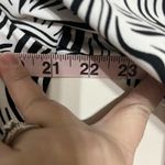 Tail White Label Women's Large Golf Pickleball Top Black White Print 1/4 Zip Photo 2