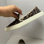 Veronica Beard  Brown Animal Print Slip On Sneakers Womens 8.5 Flats Casual Shoes Photo 5