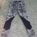 Lululemon  Cropped Leggings Photo 5