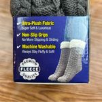 Huggle Slipper Socks Gray Cable Knit NEW Photo 3