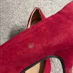 Attention  Women's Bold Faux Suede Red Heels Size 8.5 Photo 4