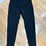 Victoria's Secret VICTORIA SPORT /  Mesh Detail Crop Leggings Yoga Pants- size XS Photo 2